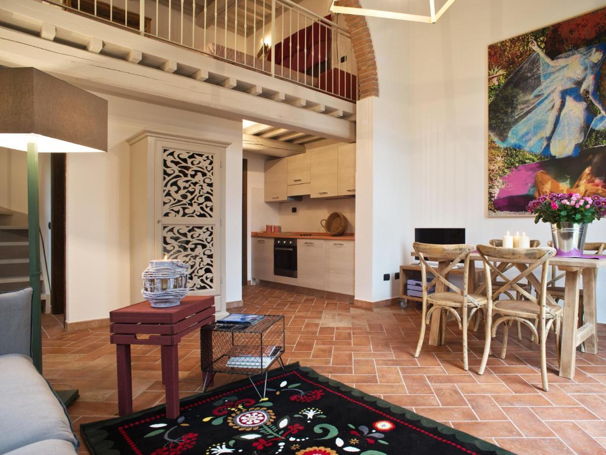 San Ruffino Apartments Lari Exterior photo