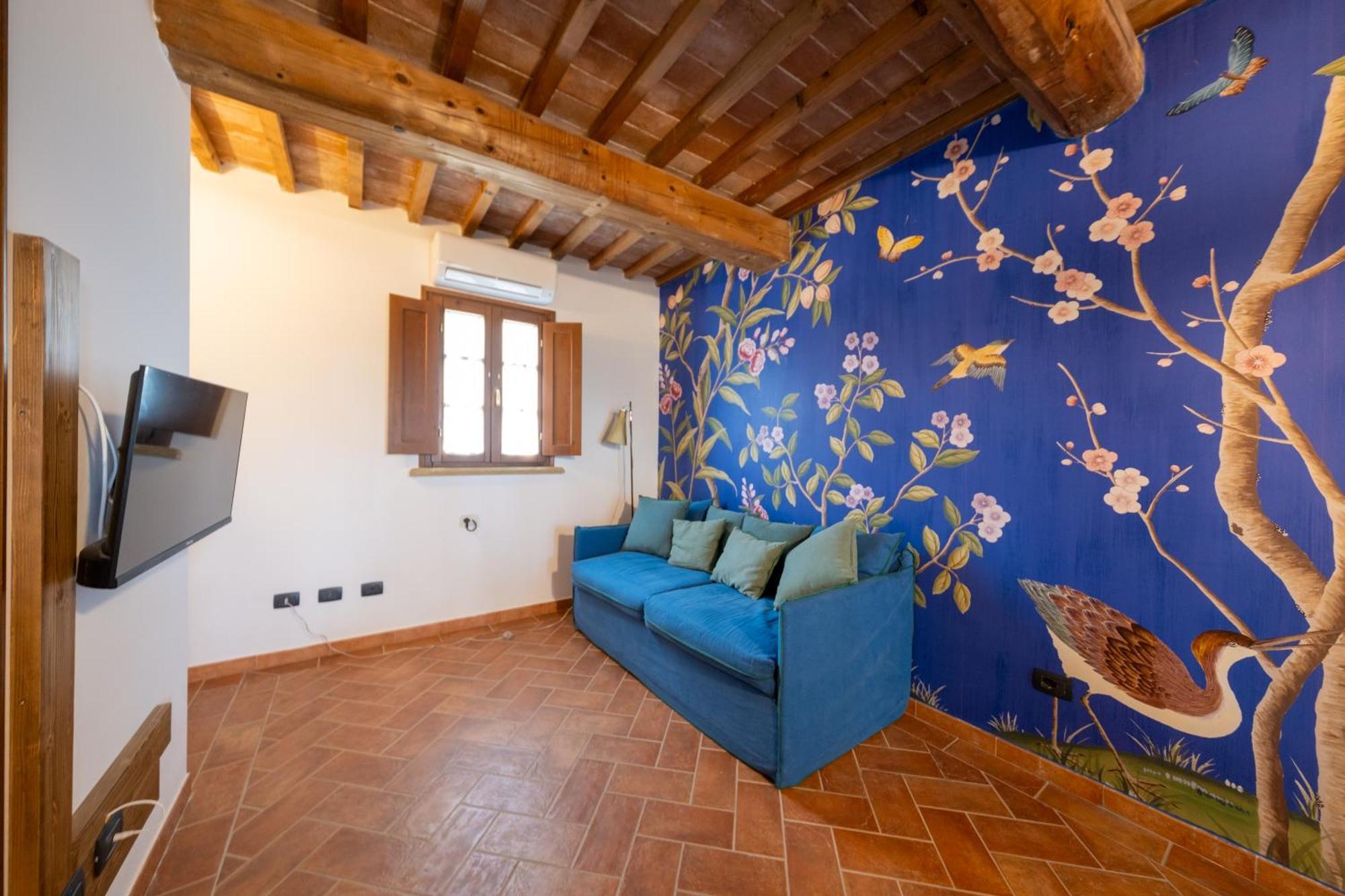 San Ruffino Apartments Lari Exterior photo