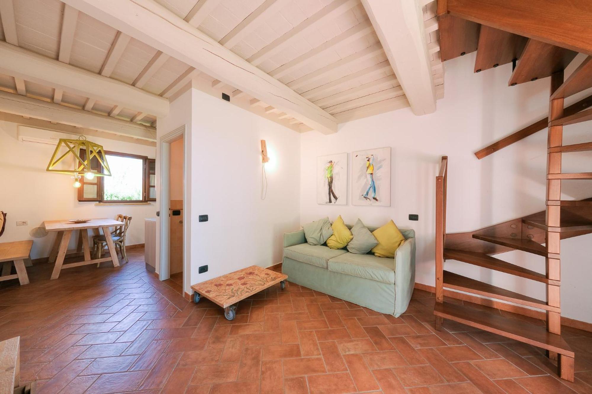 San Ruffino Apartments Lari Exterior photo